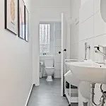 Neues Zentrales Apartment,10 Betten,vollmoebliert, Wifi Lägenhet